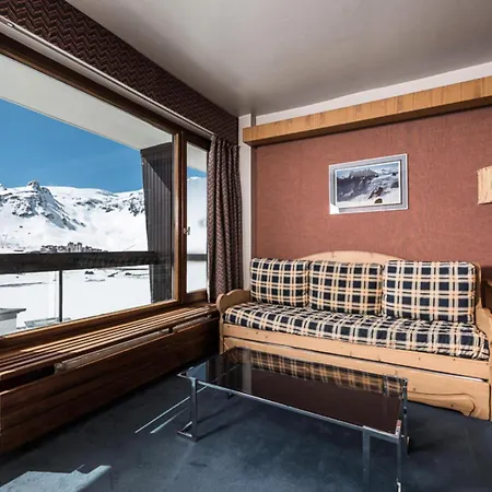 Bec Rouge - Lumineux-skis Aux Pieds-balcon Mae-2744